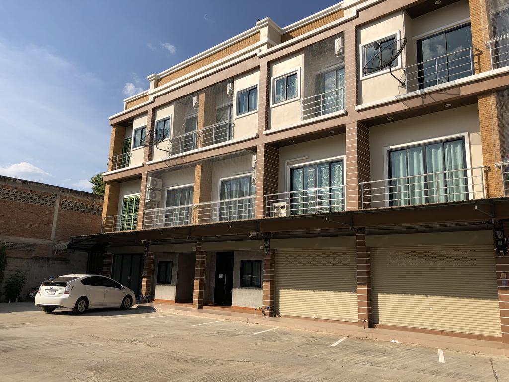 Rabbit Hostel - Пхетчабун