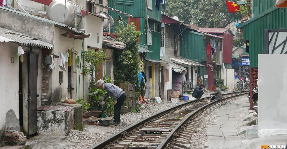 Железная дорога в Ханое Железная дорога в Ханое