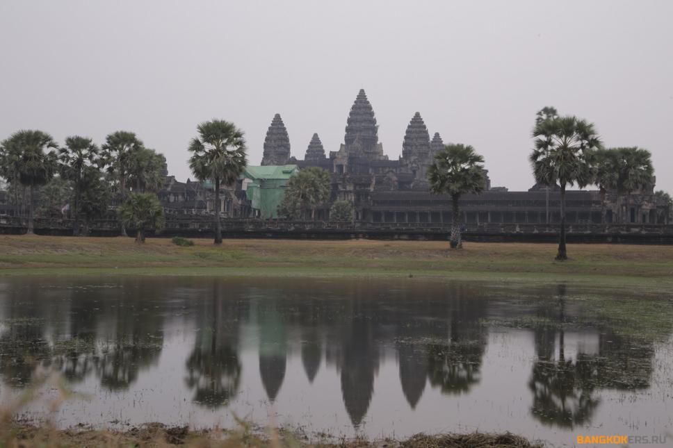 ЗАТЕРЯННАЯ В ДЖУНГЛЯХ КАМБОДЖА ЯРКАЯ И УДИВИТЕЛЬНАЯ