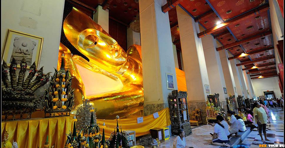 Wat Phra Non Chakkrasi Worawihan